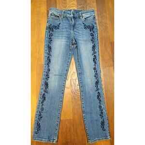 St John’s Bay Straight Leg Embroidered Blue Jeans Denim Size 4   30 x 30